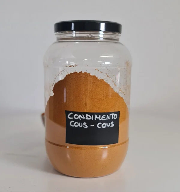 Condimento cuscus bote