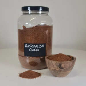 Azúcar de coco bote y cuenco