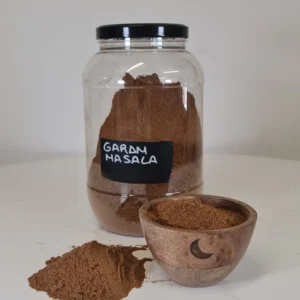 Garam Masala bote y cuenco