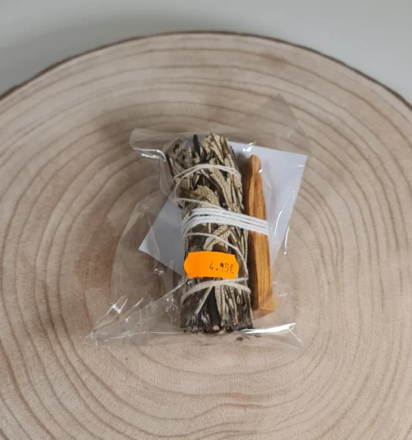 Atado de hierba santa y palo santo