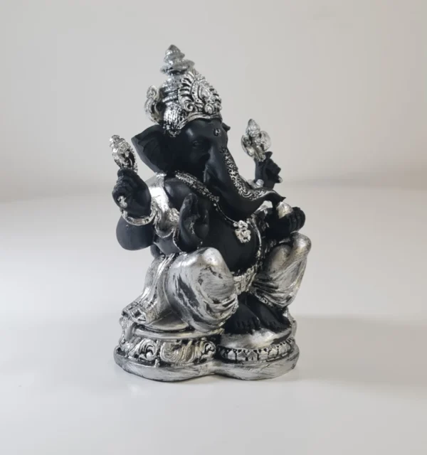 Figura Ganesh plata y negro