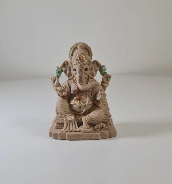 Figura de ganesh porcelana