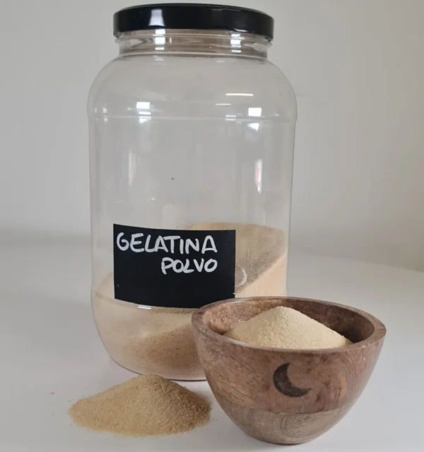 Gelatina polvo bote y cuenco