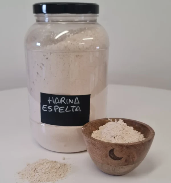 Harina espelta bote y cuenco