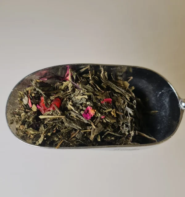 Té verde japonés con cereza