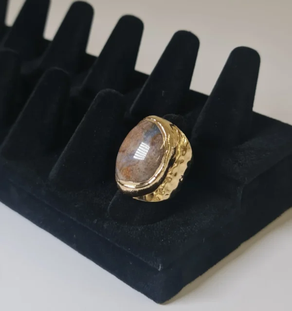 Anillo mineral cornalina