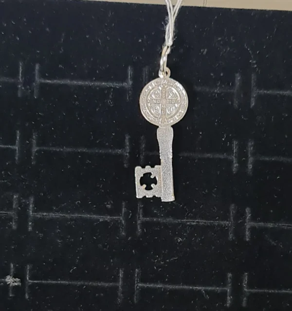 Colgante Llave de San Benito