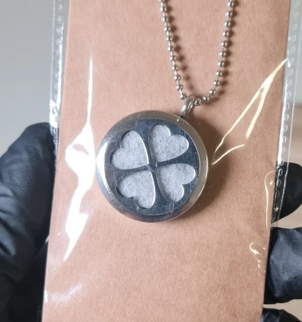 Collar aromaterapia trébol