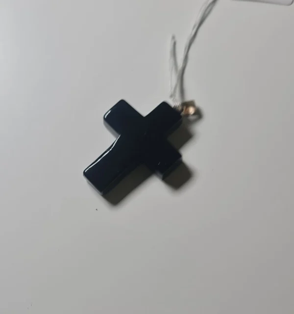 Cruz Obsidiana