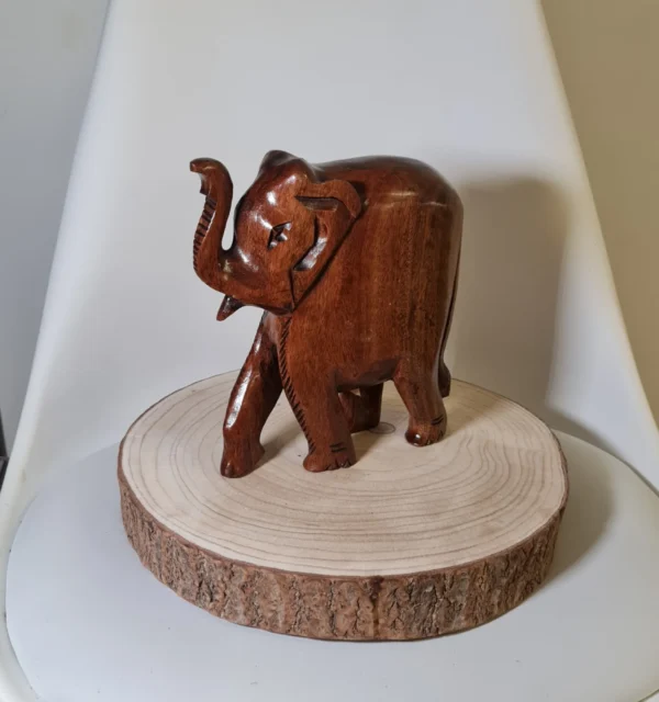 Elefante del Dinero de Madera Grande