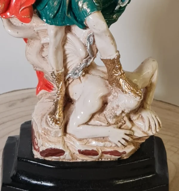 Figura San Miguel Colores