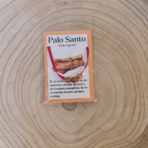 Lazo rojo con palo santo