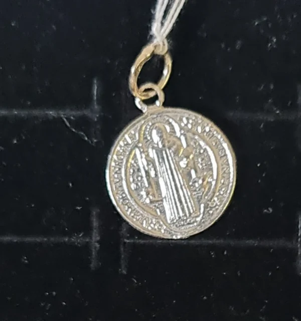 Moneda San Benito Mediana