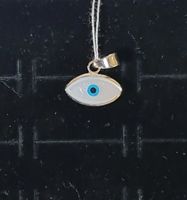 Ojo Turo Plata Nácar