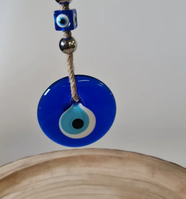 Ojo turco pequeño