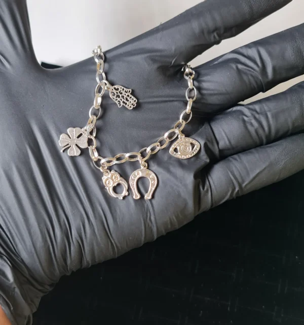 Pulsera Amuletos