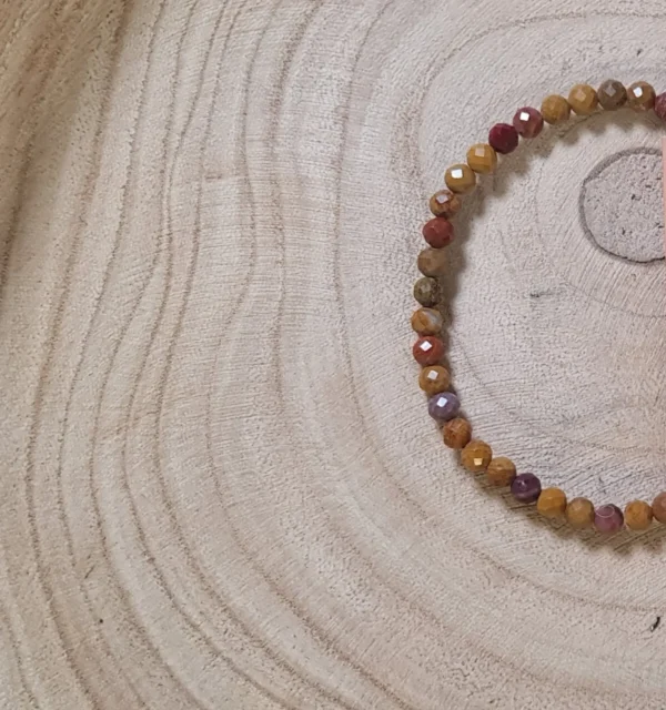Pulsera de mokaita